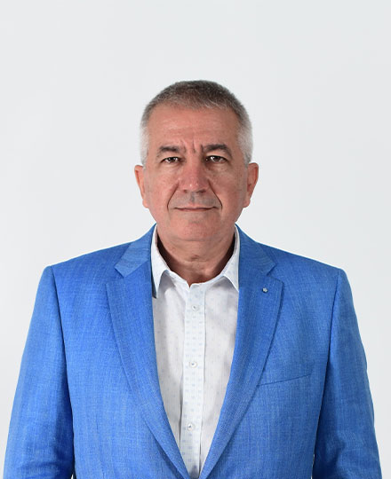Мариян Костадинов