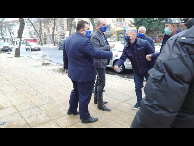 Републиканци за България откри офис в Кърджали и обяви водач на листата