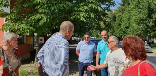 Жителите на великотърновския квартал „Чолаковци“ разказаха на Цветан Цветанов за проблемите си