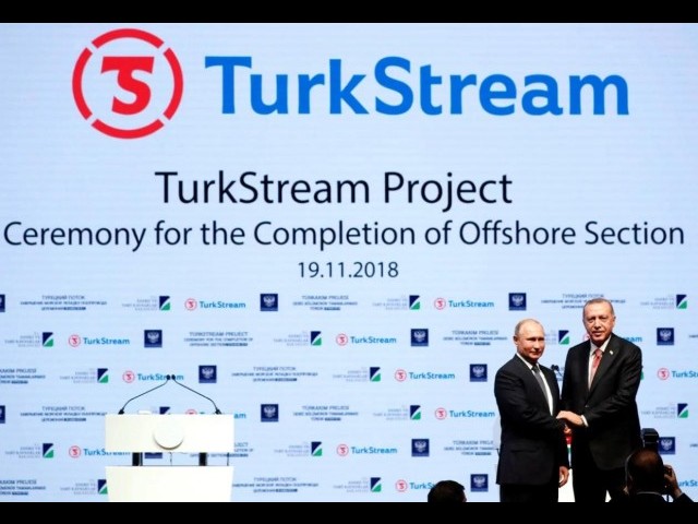 Защо Путин използва един газопровод, за да финансира своя корумпиран режим?