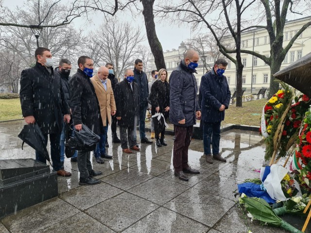 Републиканци за България почетоха паметта на жертвите на Холокоста