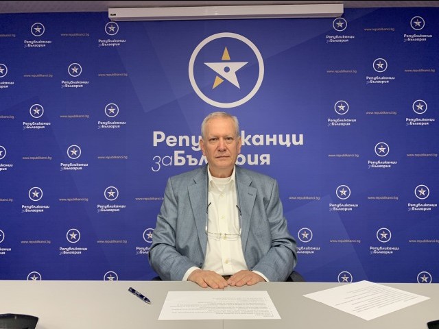 Христо Казанджиев: Ще поискаме Министерството на енергетиката да сезира официално прокуратурата за злоупотреба със служебно положение на Теменужка Петкова