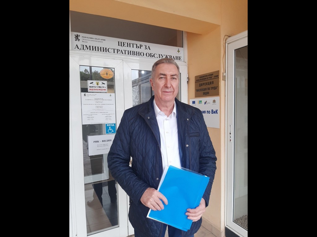Огнян Ценков подаде в РИК – Видин документите за регистрация на кандидатдепутатската листа на Национално обединение на десницата