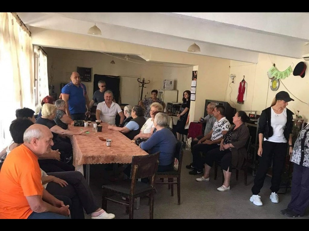 Представители на малкия бизнес в с. Николаево се оплакаха от липсата на държавна помощ след Ковид кризата