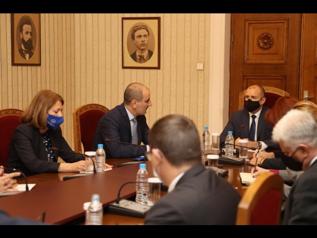 Републиканци за България: Българите в чужбина да гласуват по пощата, а директорите на МВР да са на ротационен принцип