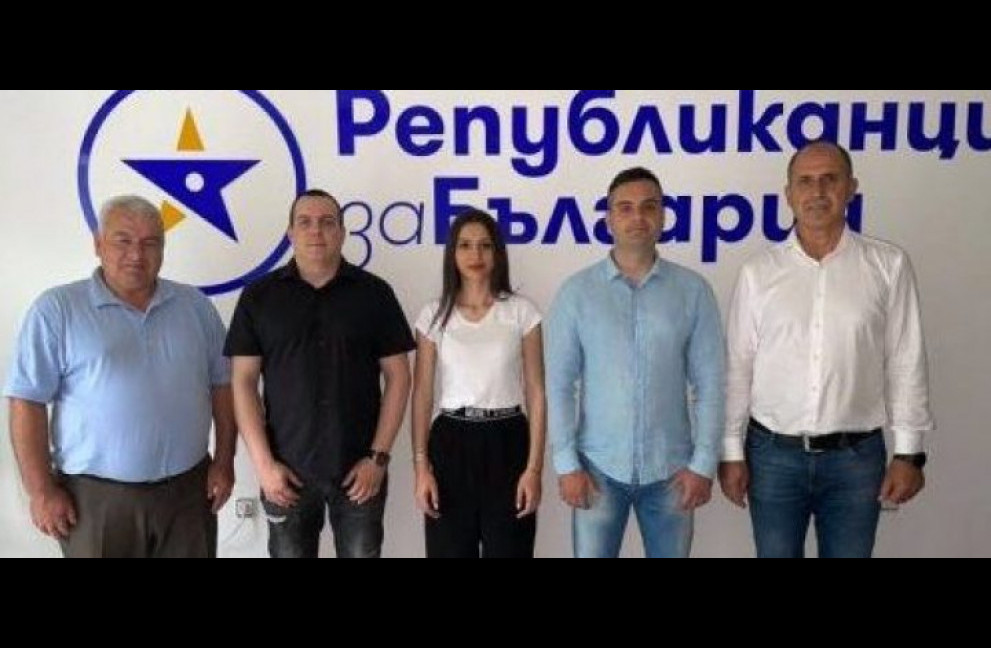 Илия Илиев отново води листата на Републиканци за България в Кърджали