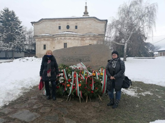 Републиканци за България - Търговище се преклониха пред паметта на загиналите за Освобождението на града