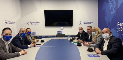 Цветанов проведе среща с Националното сдружение на кметове на кметства в Република България