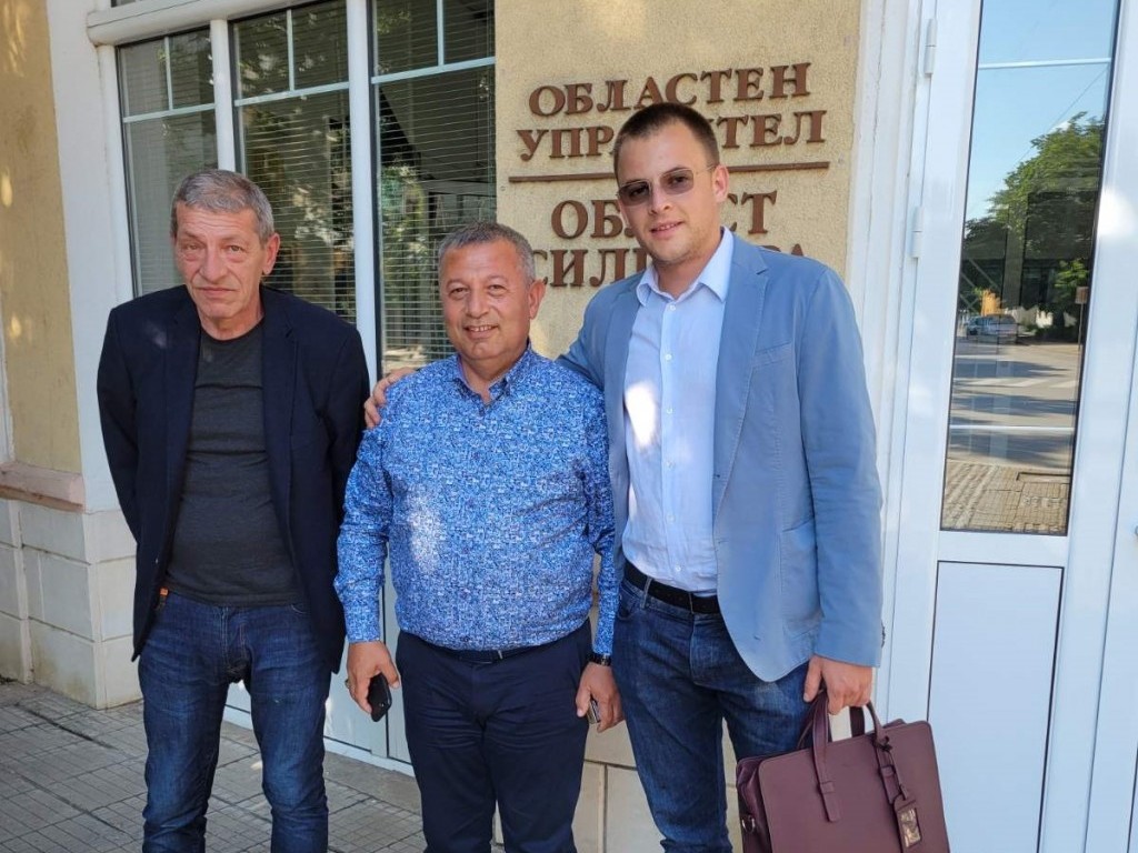 Републиканци за България регистрираха листата в Силистра за предстоящите парламентарни избори