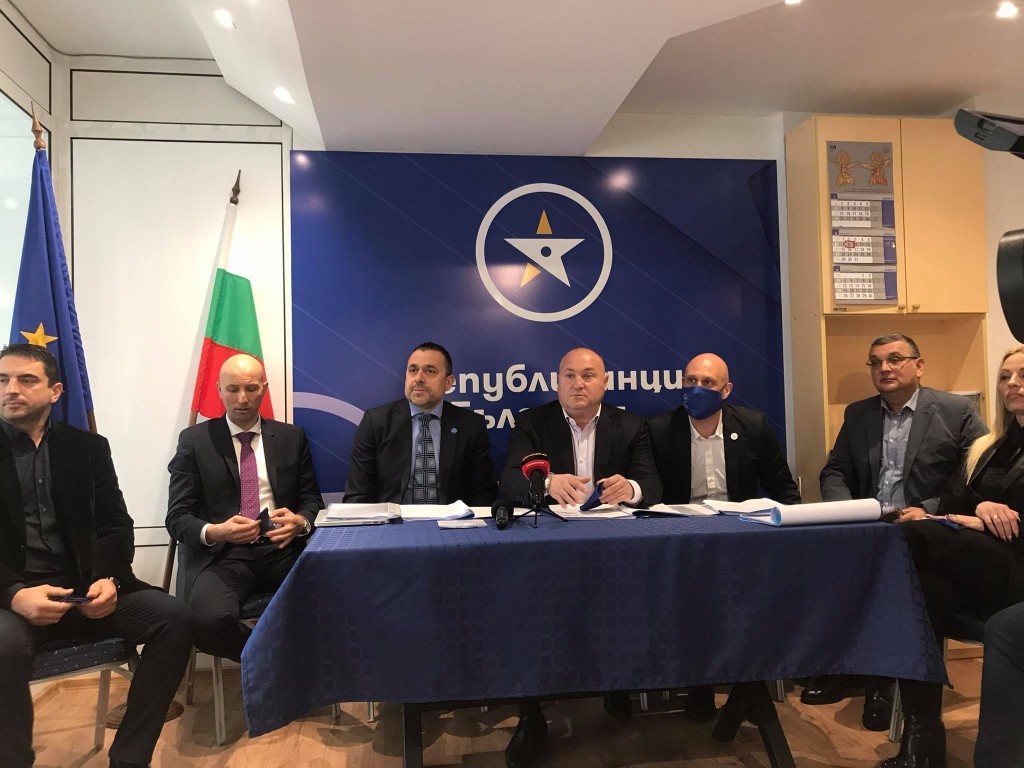 Републиканци за България откри предизборната кампания във Варна