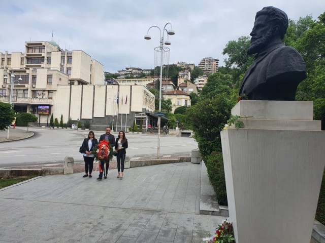 Републиканци за България почетоха паметта на Христо Ботев и загиналите за свободата на Родината