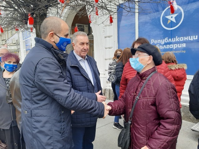 Цветан Цветанов проведе срещи в общини от област Видин
