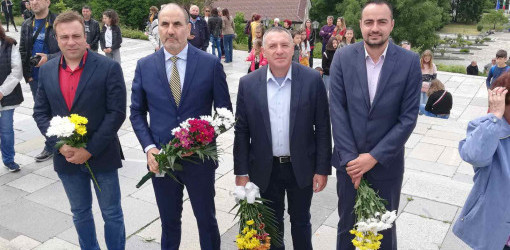 Републиканци за България почетоха паметта на Христо Ботев и загиналите за свободата на Родината