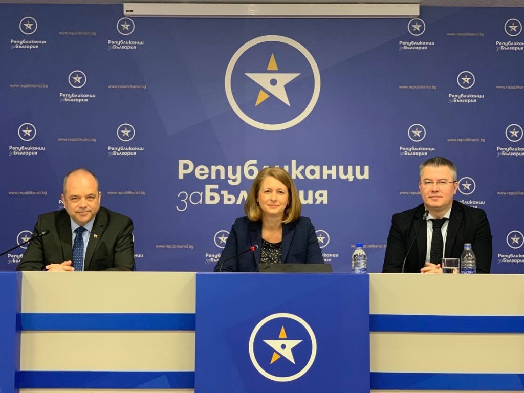 ПП „Републиканци за България“ представя политиките в сектор „Външна политика“