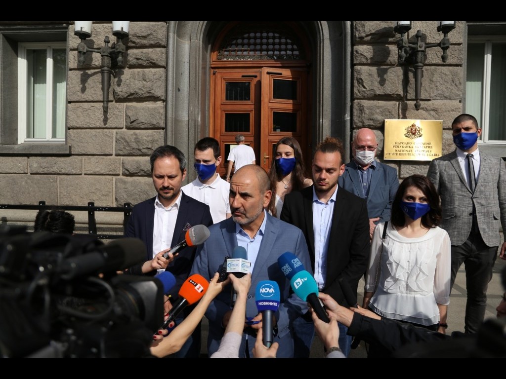 Цветан Цветанов: Републиканци за България няма да влиза в безпринципни коалиции