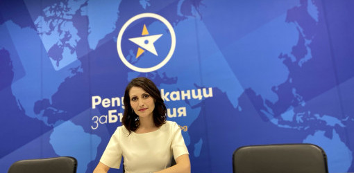Водачът на 24 МИР София Теодора Димова с въпроси към кмета Фандъкова за детските градини